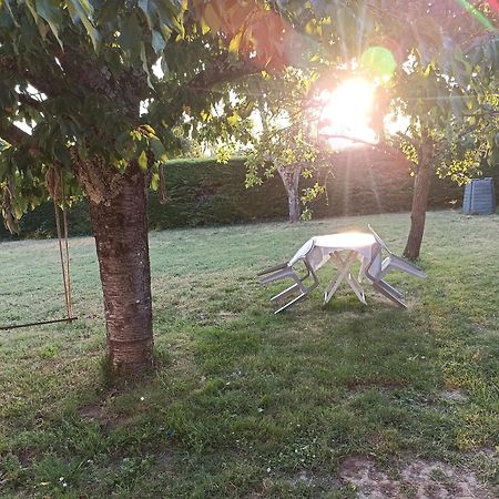 Gite L'Anne'Xe Champetre D'Alex, Calme, Proche Ville Фонтене-ле-Комт Экстерьер фото